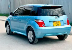 Toyota IST 2006 Blue