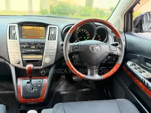 Toyota Harrier 2006