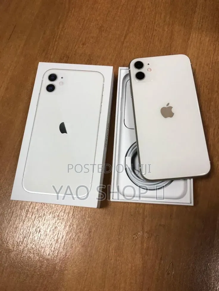 New Apple iPhone 11 64 GB White