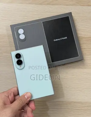 New Samsung Galaxy Z Fold8 256 GB Purple