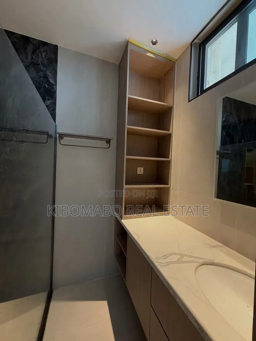 Furnished 4bdrm Penthouse in Masaki for rent