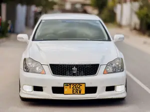 Toyota Crown 2007 Pearl