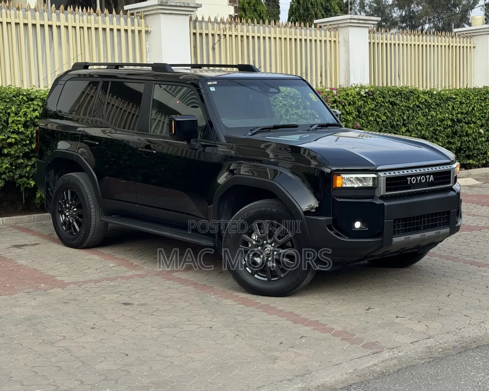 Toyota Land Cruiser Prado 2024 Black
