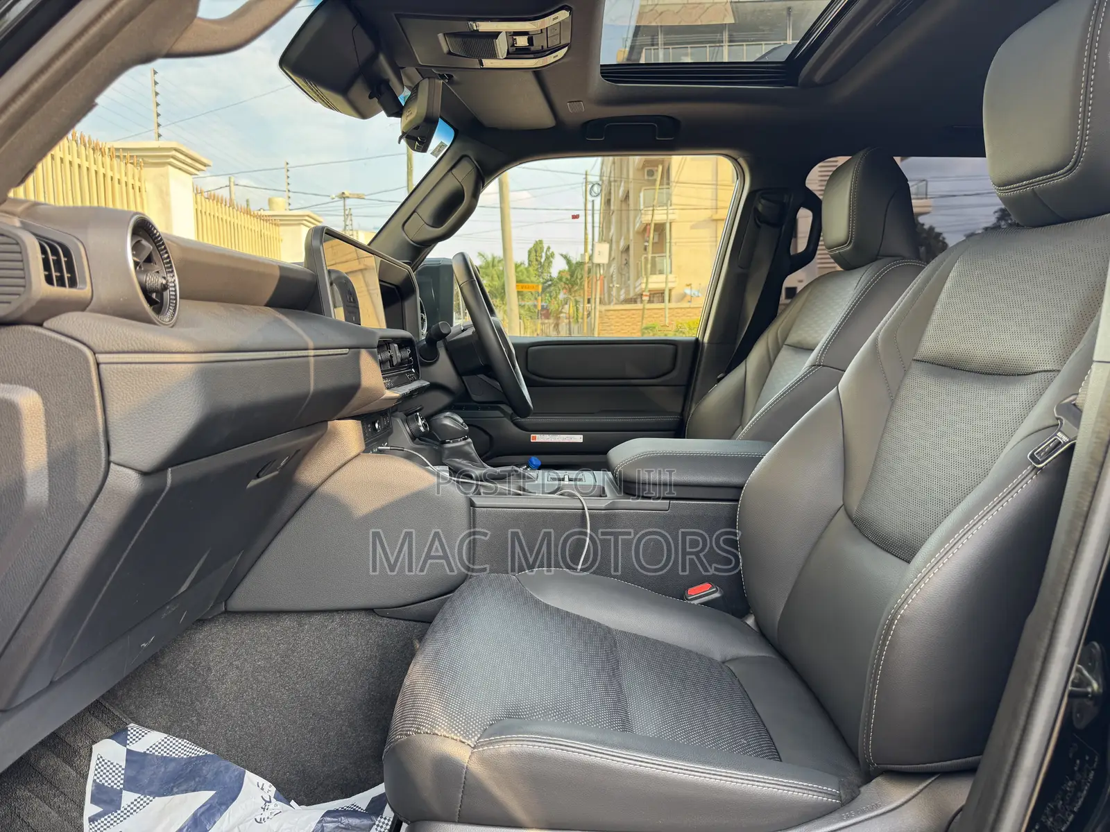 Toyota Land Cruiser Prado 2024 Black