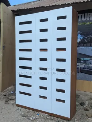 Classic Wooden Shoe Rack