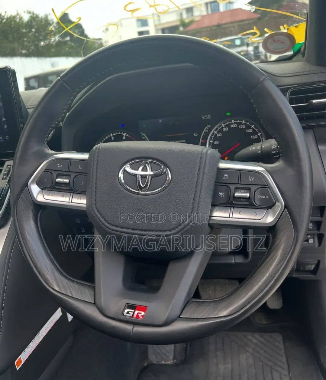 Toyota Land Cruiser 2024 White