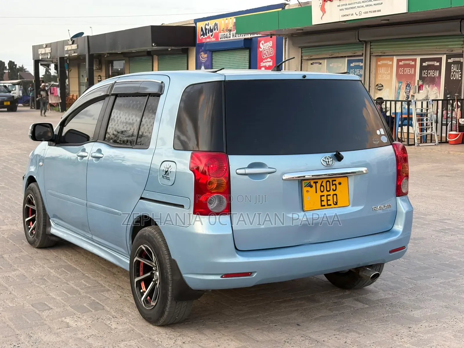 Toyota Raum 2006 Blue