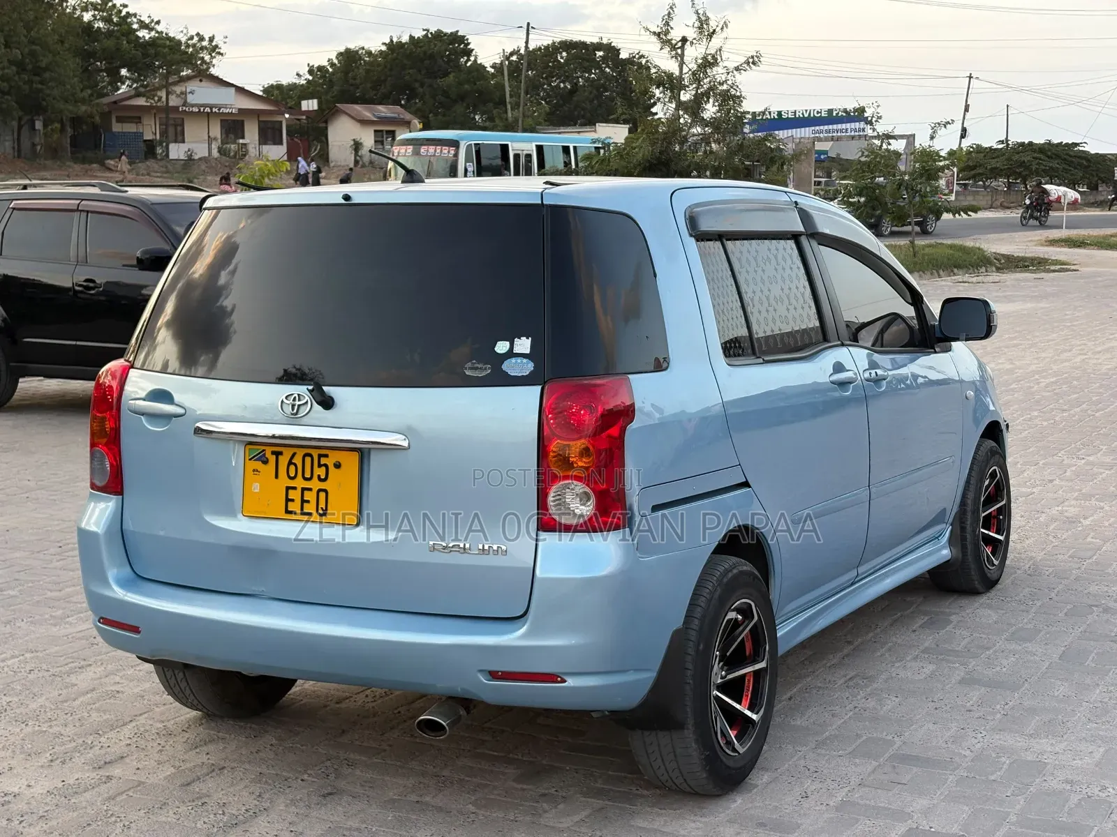 Toyota Raum 2006 Blue