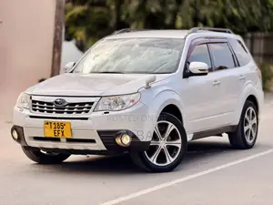 Subaru Forester 2012 White