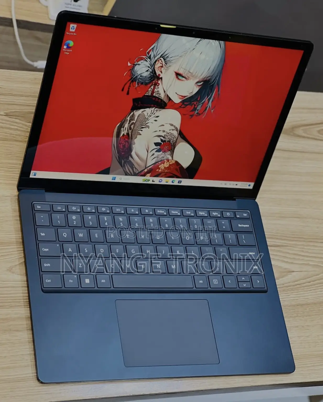 Laptop Microsoft Surface Laptop 4 32GB Intel Core i7 SSD 32GB