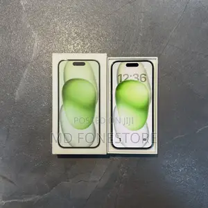 New Apple iPhone 15 256 GB Green