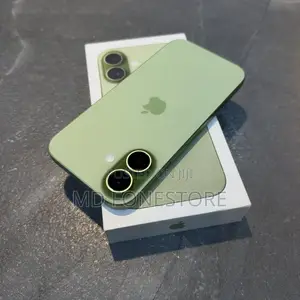 New Apple iPhone 17 256 GB Green