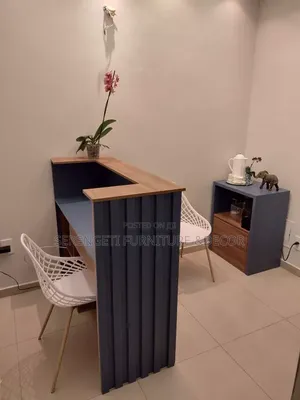 Classic Reception Table