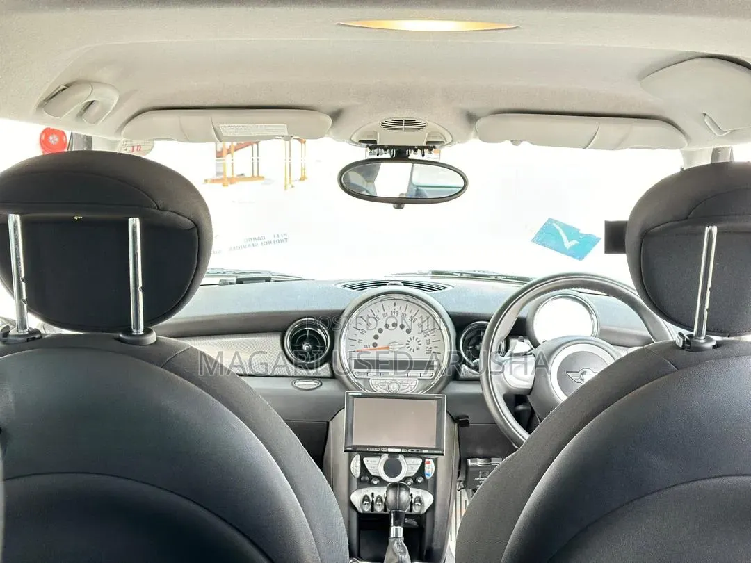 Mini Cooper 2010 Gray