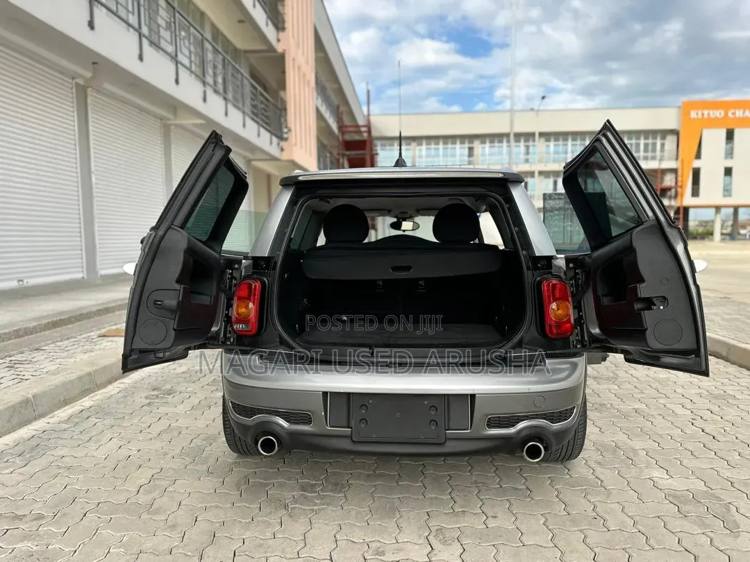 Mini Cooper 2010 Gray
