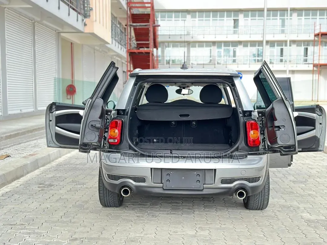 Mini Cooper 2010 Gray