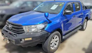Toyota Hilux 2019 Blue