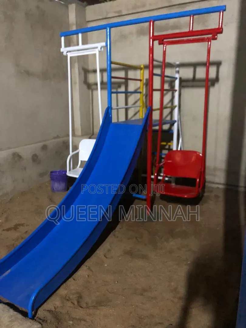 Multi-Functional Playground Set( Slide, Climbing Ladder and Swing)