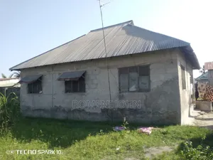5bdrm House in Tanzania Daresalaam., Ilala for sale