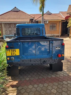 Land Rover Defender 2010 Blue