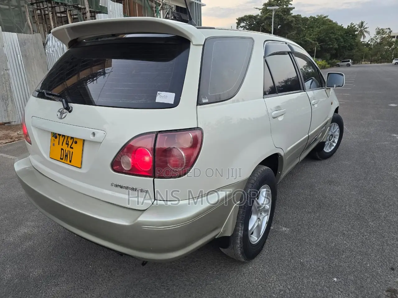 Toyota Harrier 2002 White