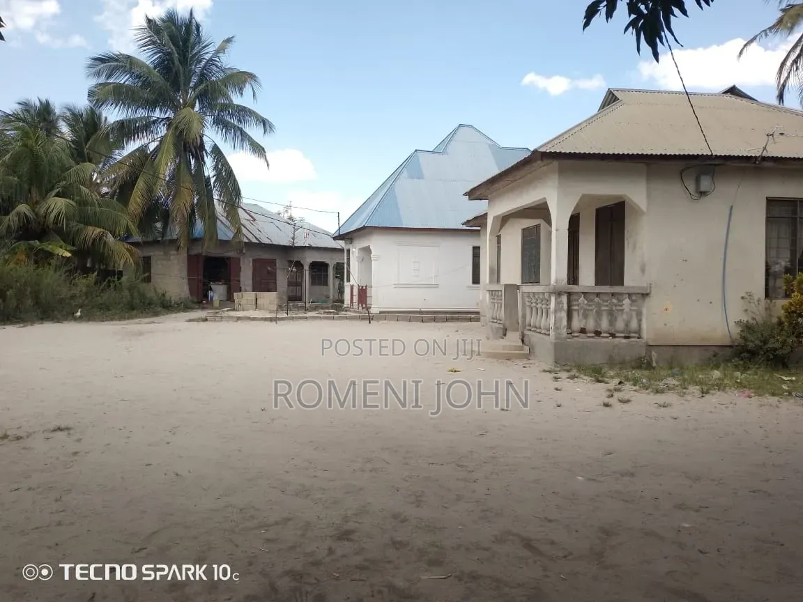 4bdrm House in Tanzania Daresalaam., Ilala for sale