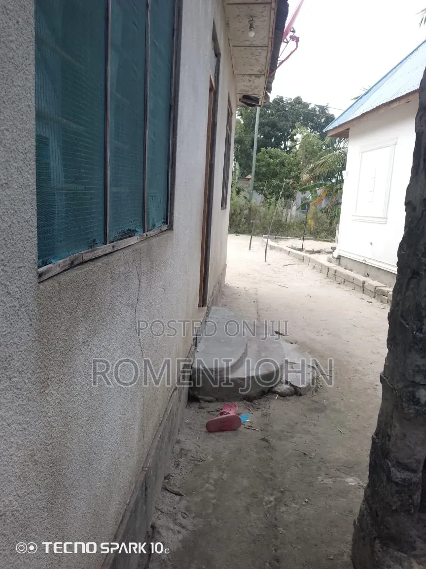 4bdrm House in Tanzania Daresalaam., Ilala for sale