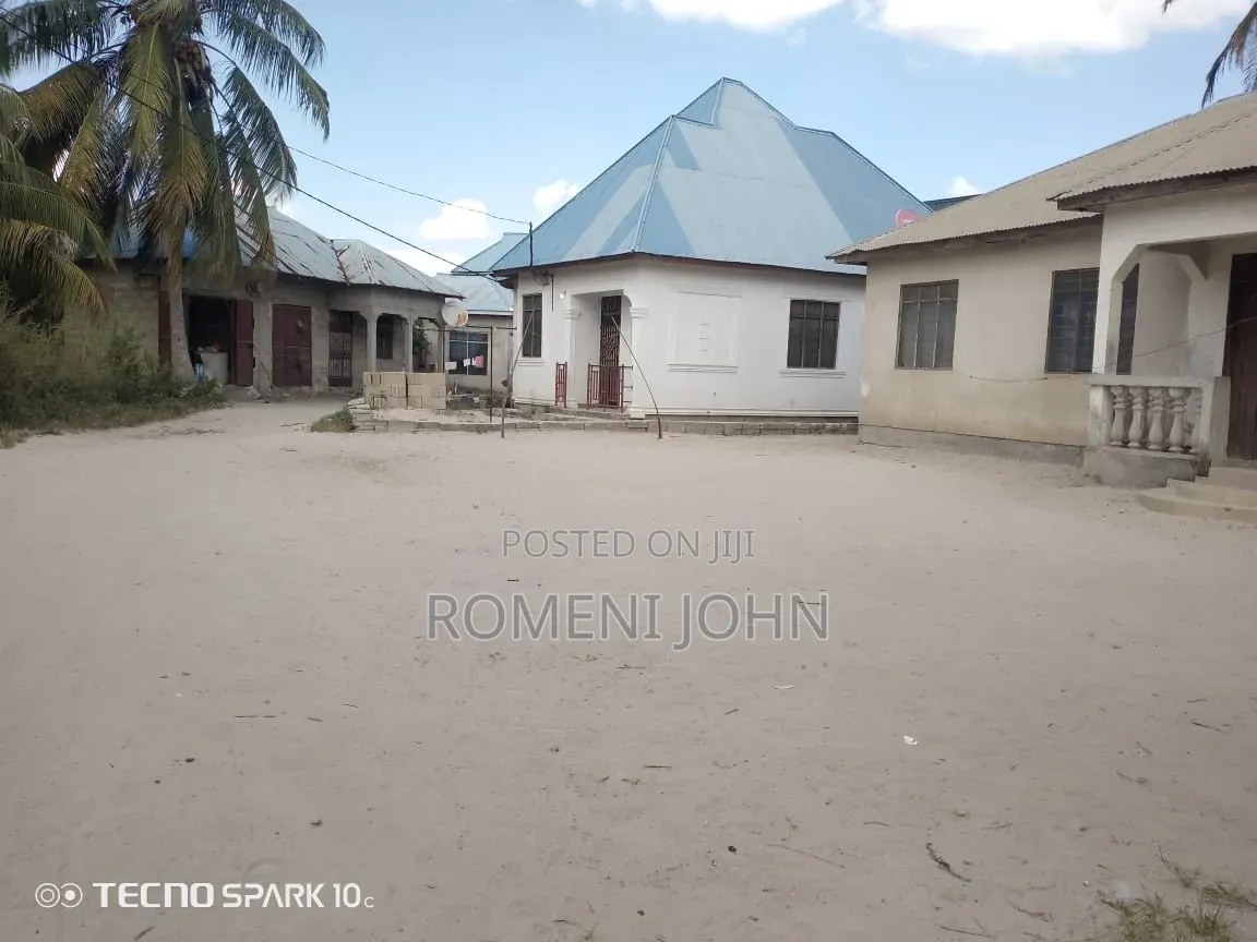 4bdrm House in Tanzania Daresalaam., Ilala for sale