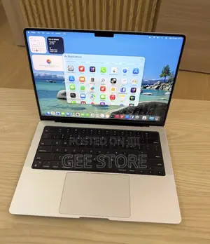 Laptop Apple MacBook Pro 2023 M3 Pro 18GB Apple M3 Pro SSD 512GB