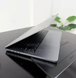 Laptop Apple MacBook Pro 2023 M2 Pro 16GB Apple M2 SSD 1T
