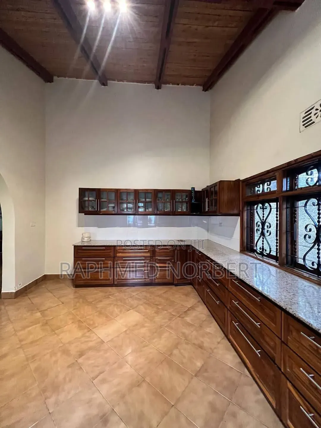 Furnished 4bdrm House in Tanzania Realestates, Njiro for rent