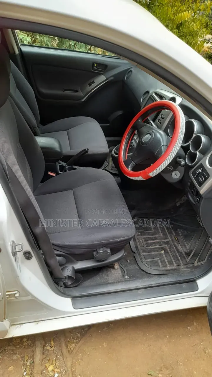 Toyota Voltz 2006 White