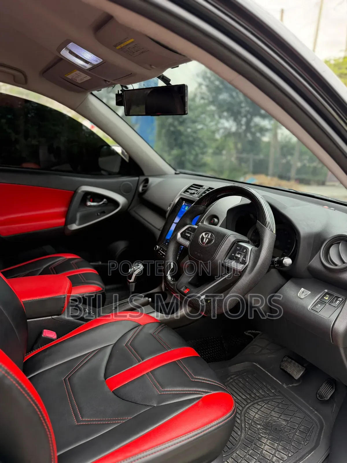 Toyota Vanguard 2012 Black