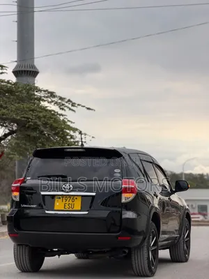 Toyota Vanguard 2012 Black