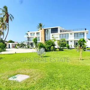 6bdrm Maisonette in Bahari Beach, Kinondoni for sale