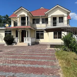 6bdrm House in Mbweni Malindi, Kinondoni for sale