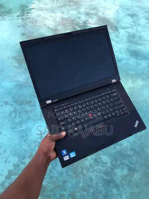 Laptop Lenovo ThinkPad X131e 4GB Intel Core i5 HDD 320GB
