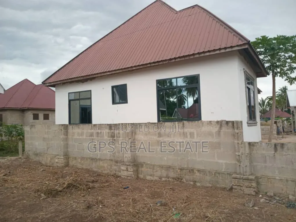 3bdrm House in Chanika Zingiziwa, Ilala for sale