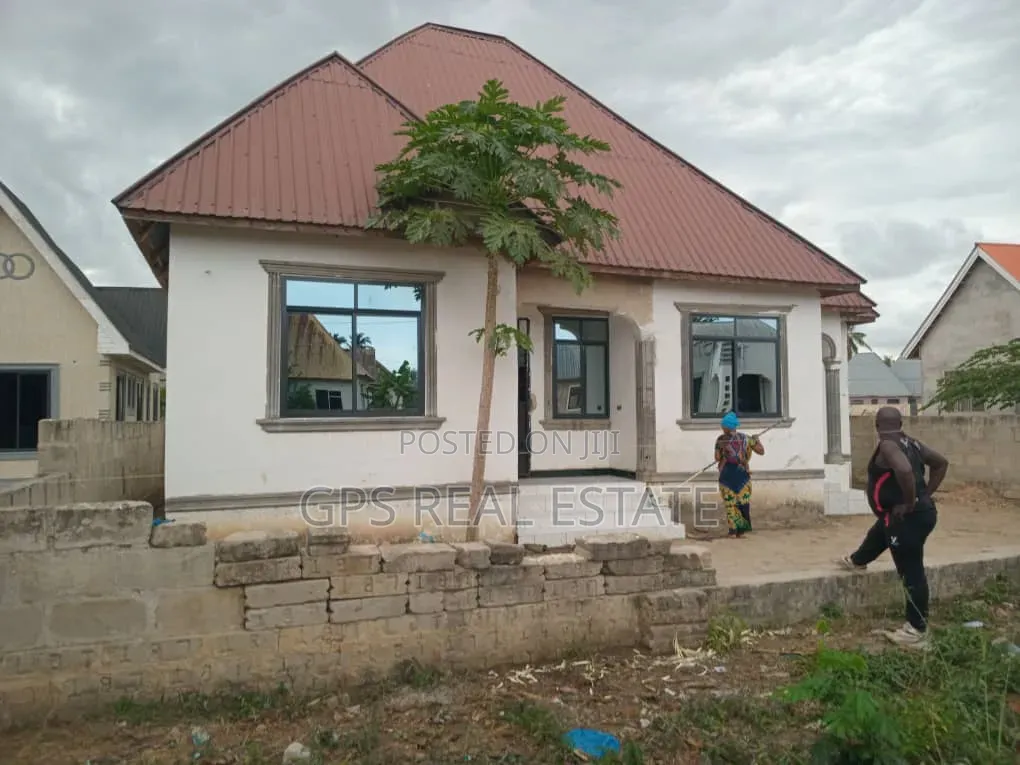 3bdrm House in Chanika Zingiziwa, Ilala for sale