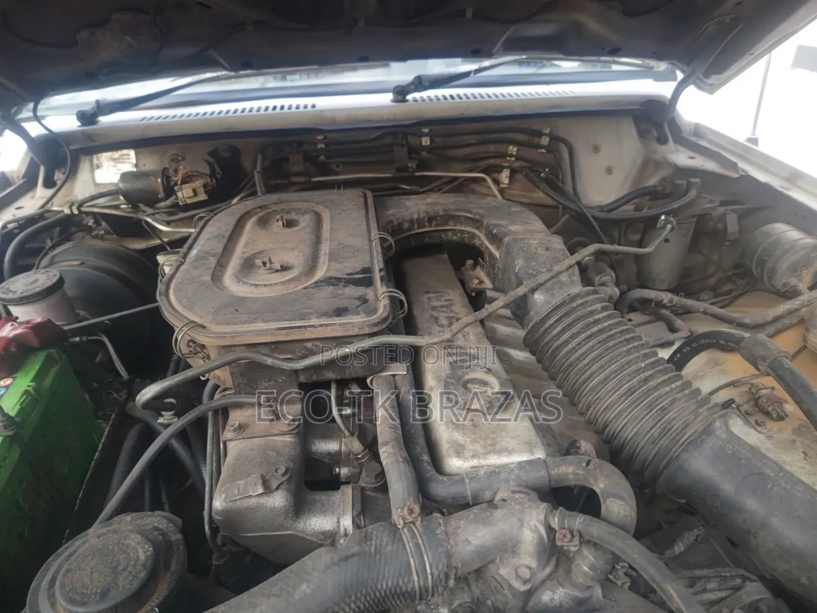 Nissan Patrol 2001 White