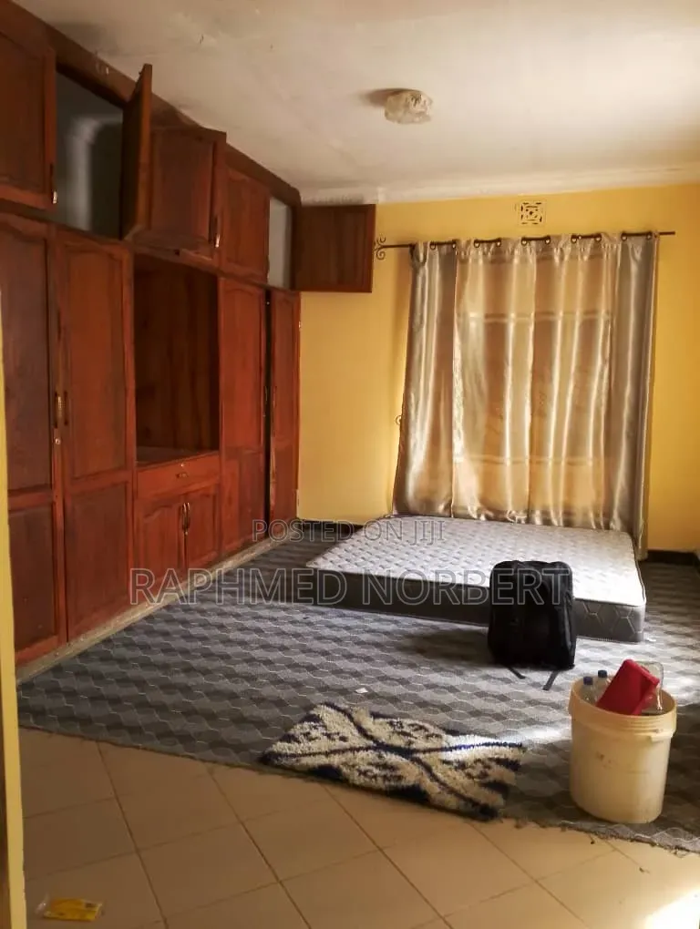 3bdrm House in Tanzania Realestates, Njiro for rent