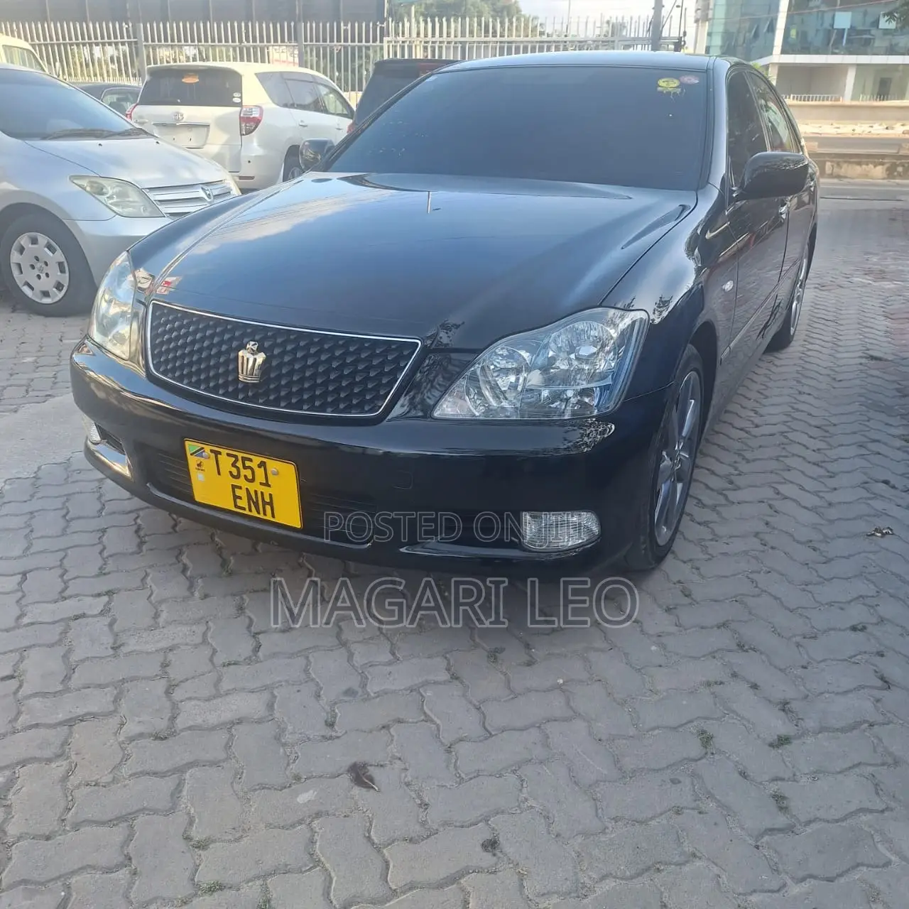 Toyota Crown 2006 Black