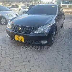 Toyota Crown 2006 Black