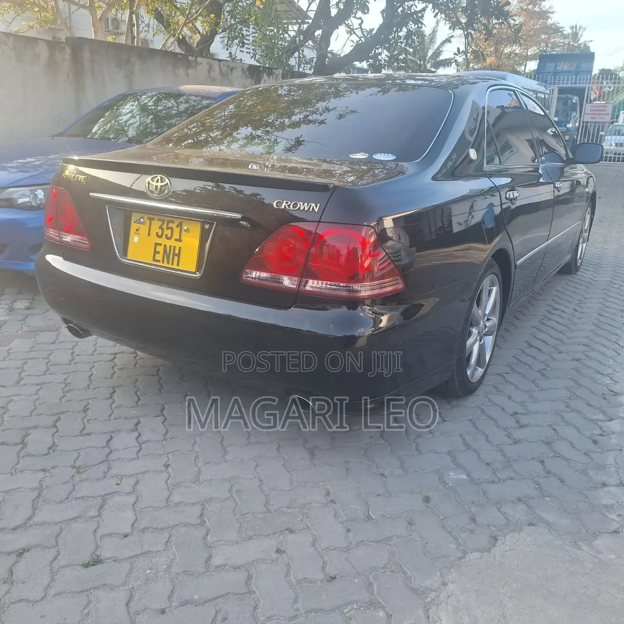 Toyota Crown 2006 Black