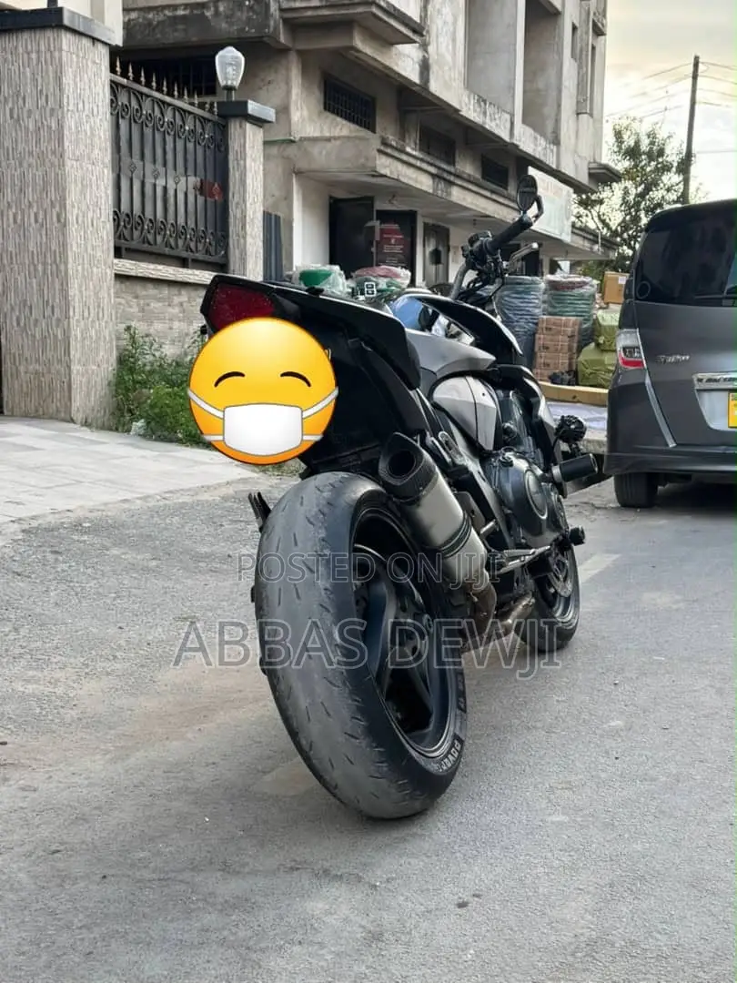 Honda CB 2016 Black