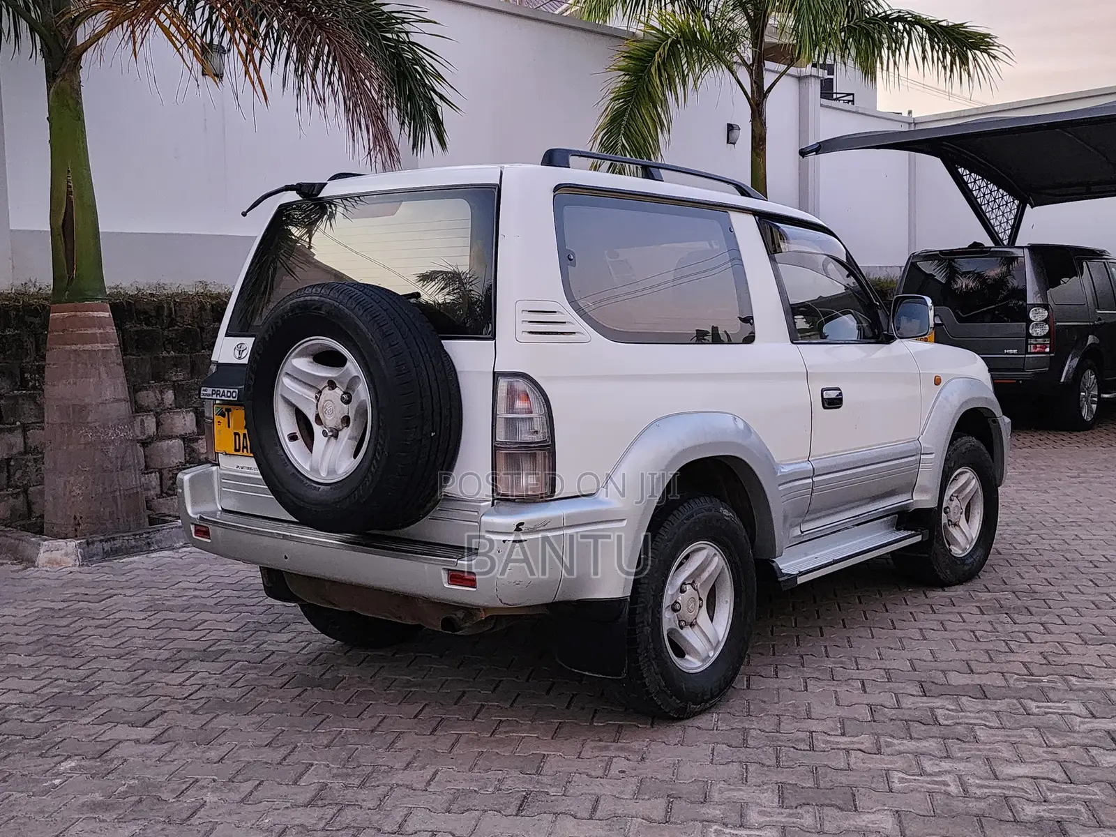 Toyota Land Cruiser Prado 1999 White