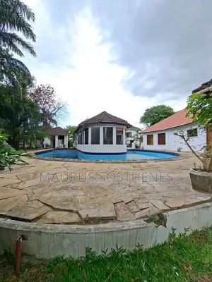 9bdrm House in Kawe Beach for sale