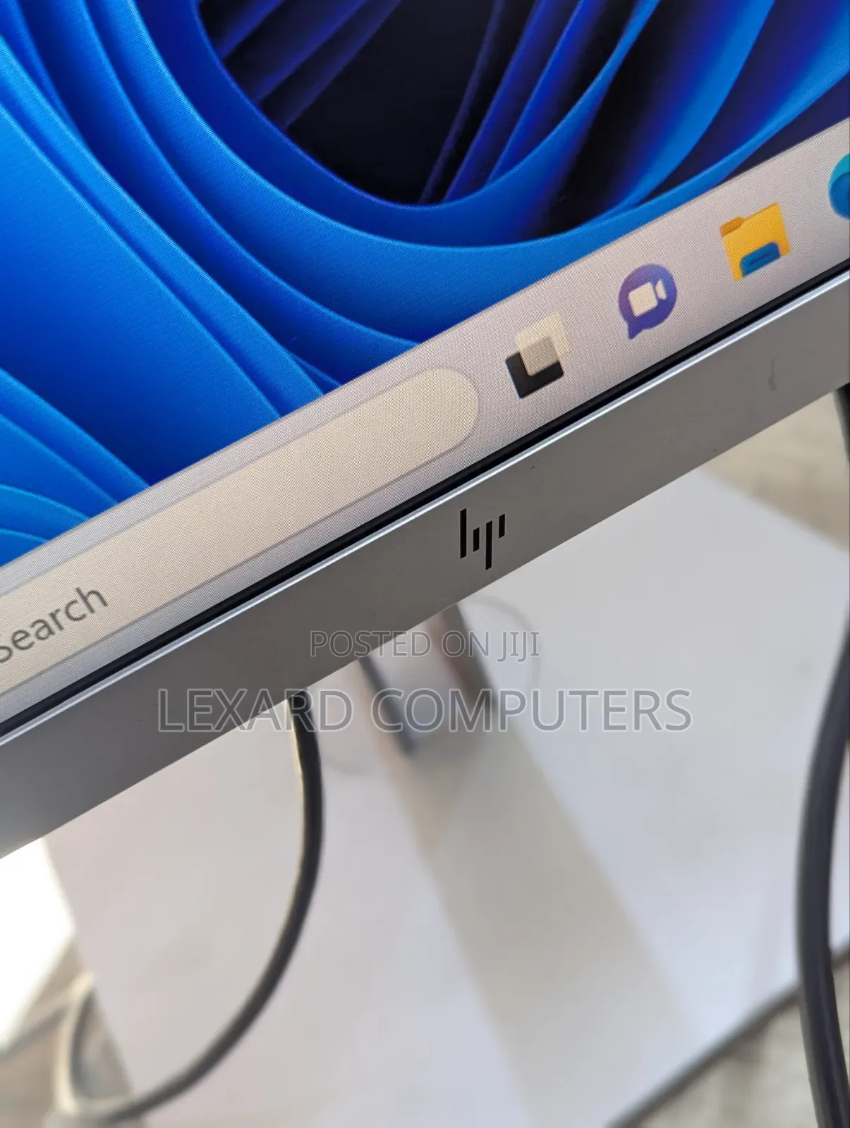 HP Monitor E273q