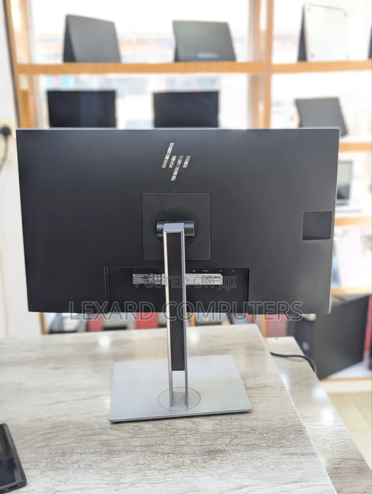 HP Monitor E273q
