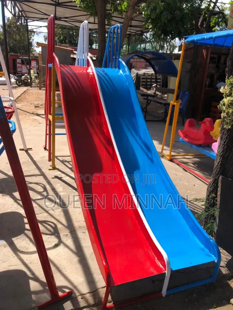Dual-Lane Playground Slide